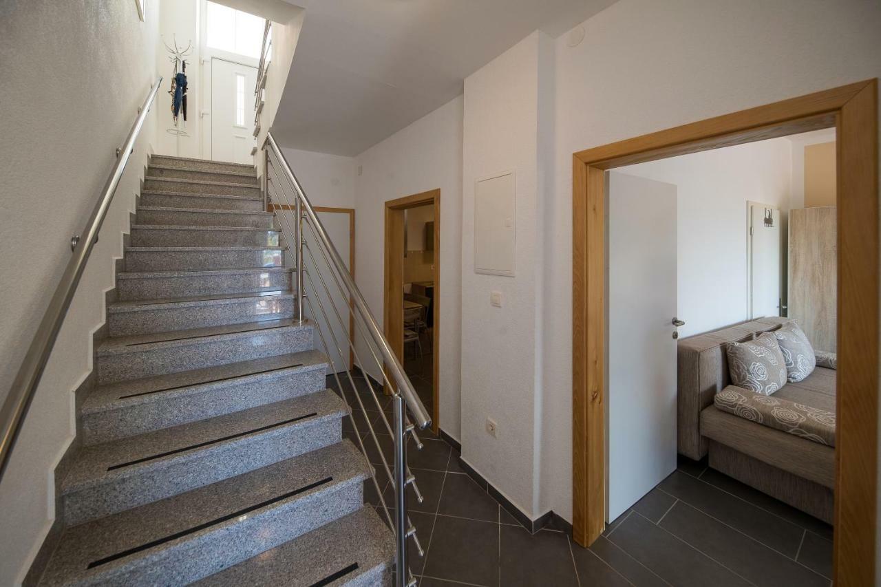 Apartment Zorica Цриквениця Екстер'єр фото